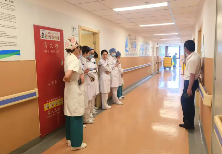 强化医疗废物管理，筑牢医疗安全防线——浙东骨科医院医废管理演练实战练兵