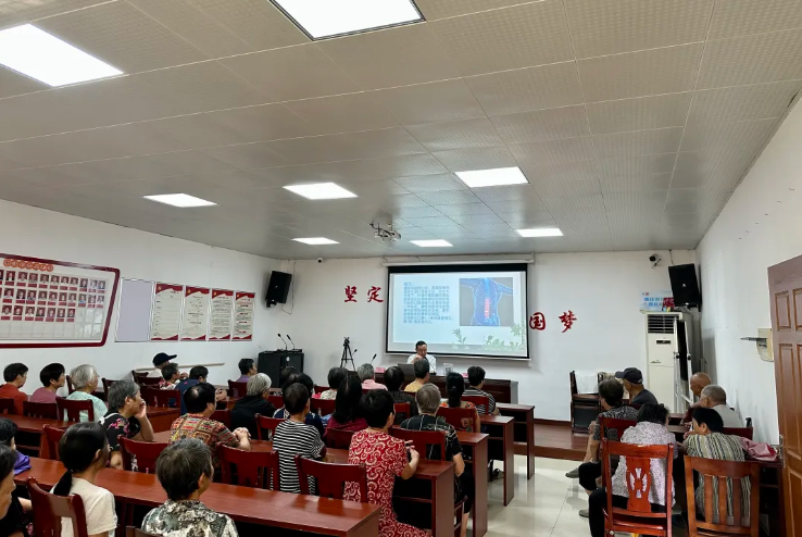 爱心义诊，健康同行丨浙东骨科走进姜山镇新汪村，健康义诊惠民生